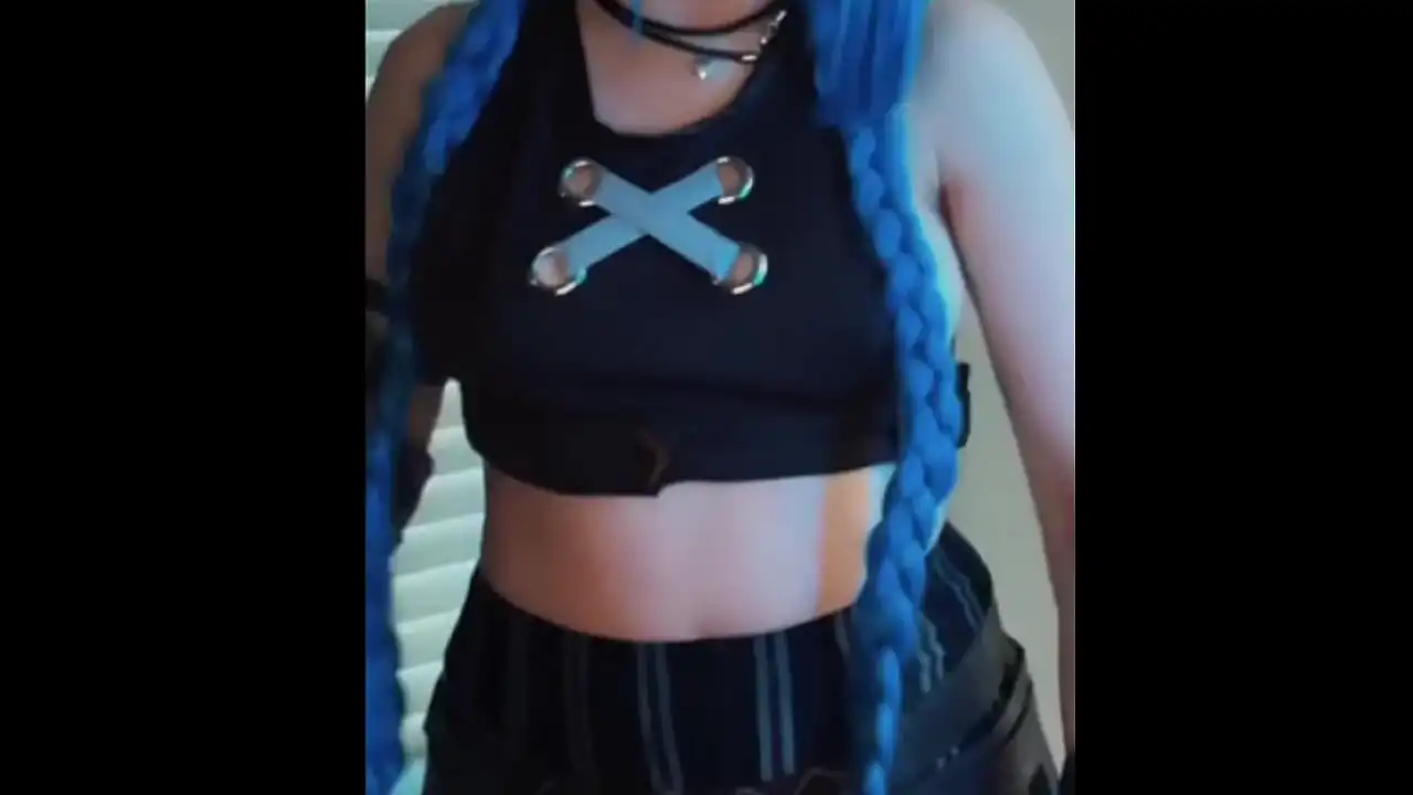 Jinx bunda grossa